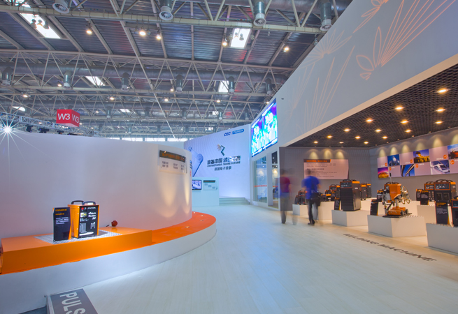 ��è����װ��<br/>17�찣ɭչ