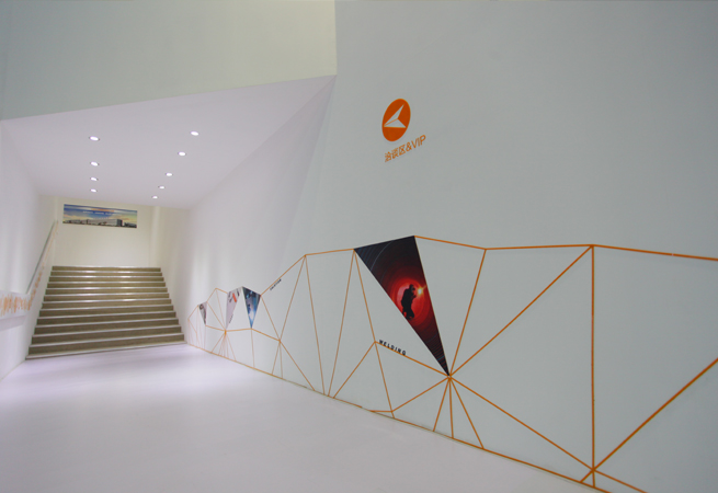 ��è����װ��<br/>18�찣ɭչ